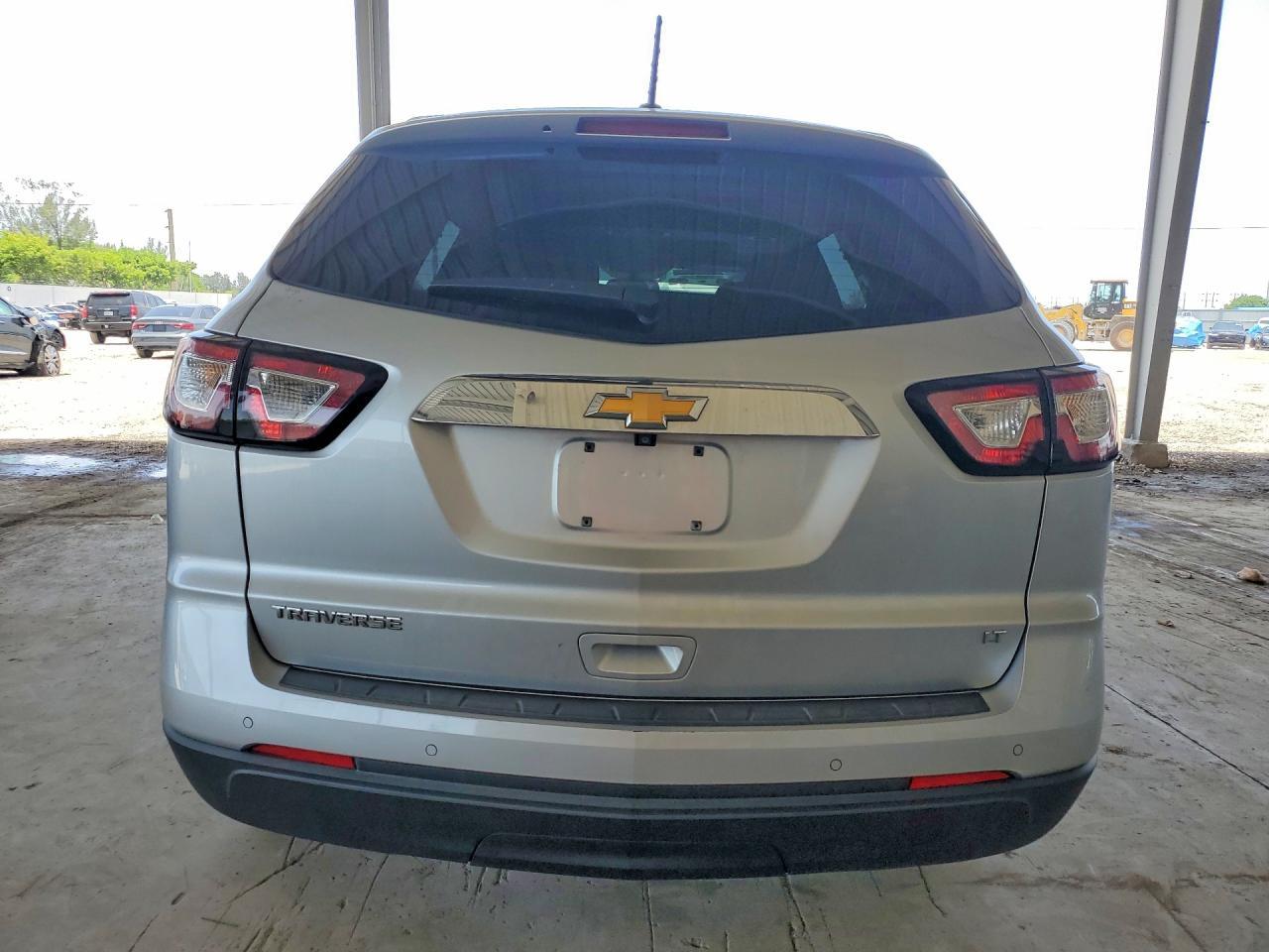 2017 Chevrolet Traverse Lt - Фото 6