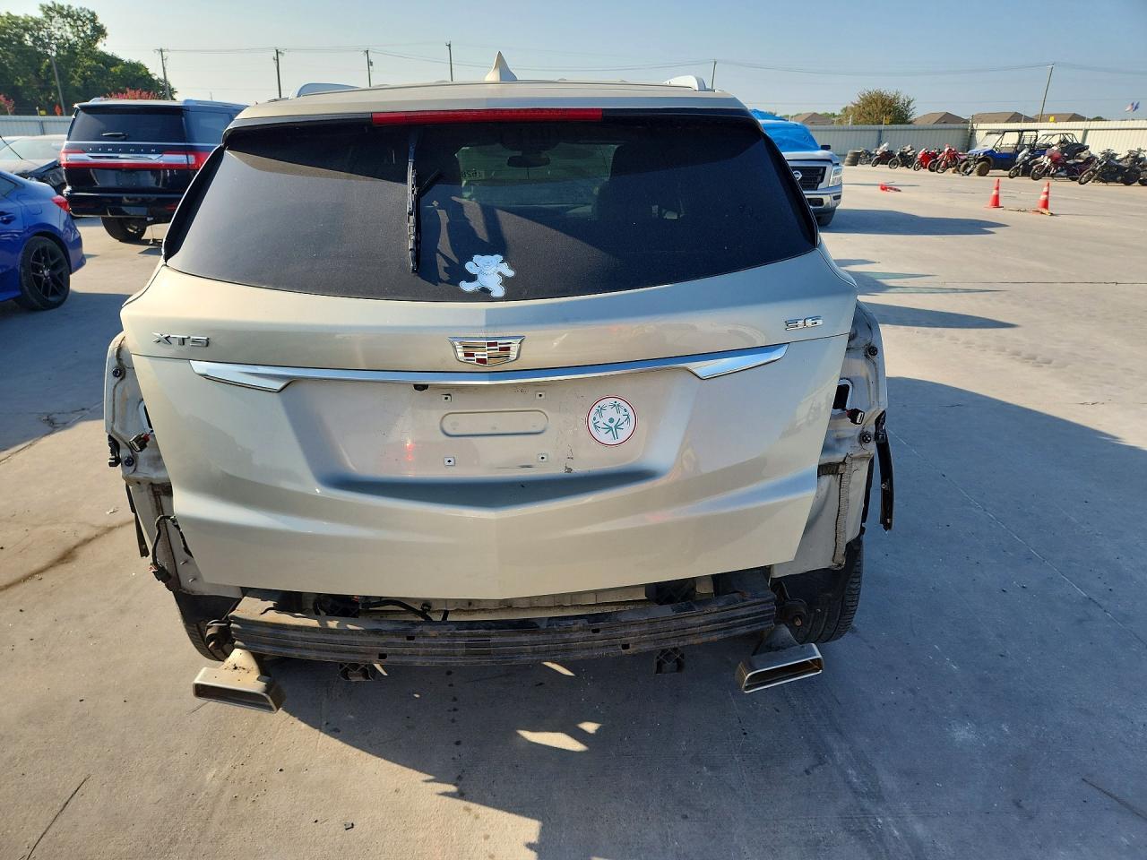 2017 Cadillac Xt5 Luxury - Image 6