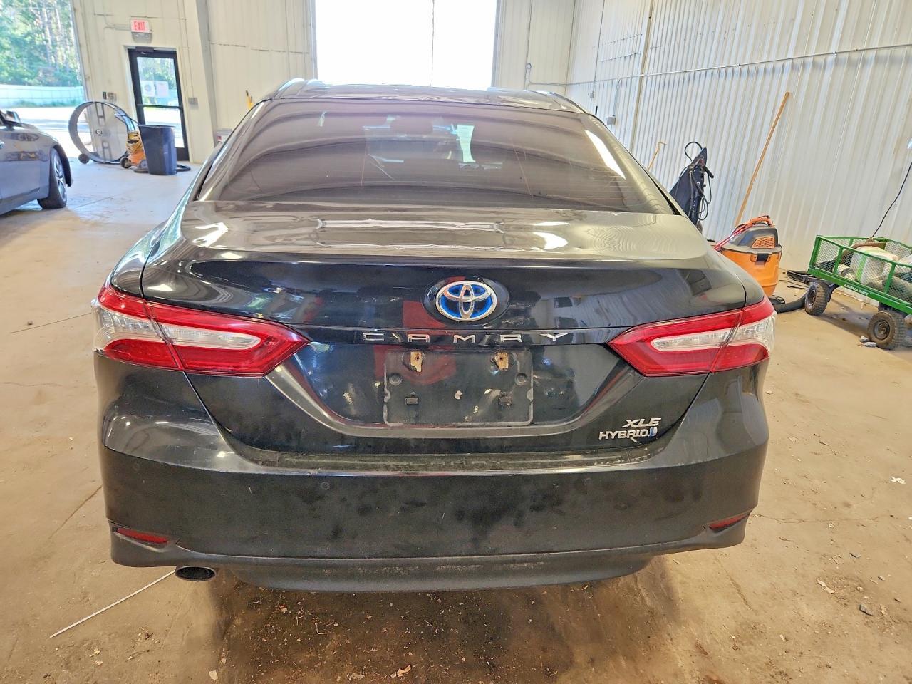 2018 Toyota Camry Hybrid Xle - Фото 6