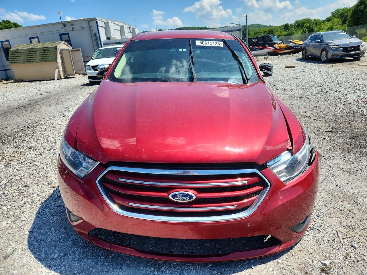 2015 Ford Taurus Limited - Image 5