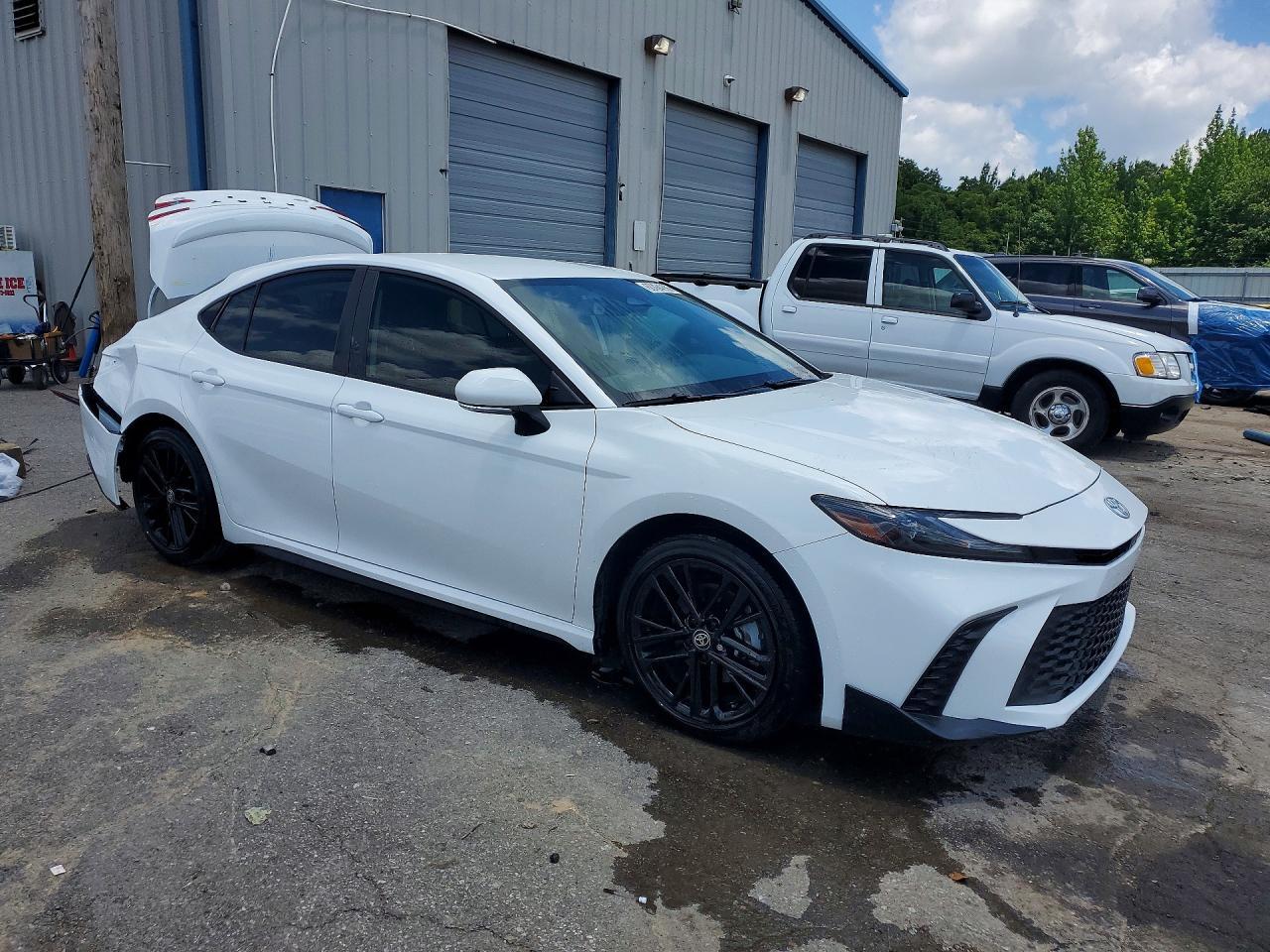 2025 Toyota Camry Se - Фото 4