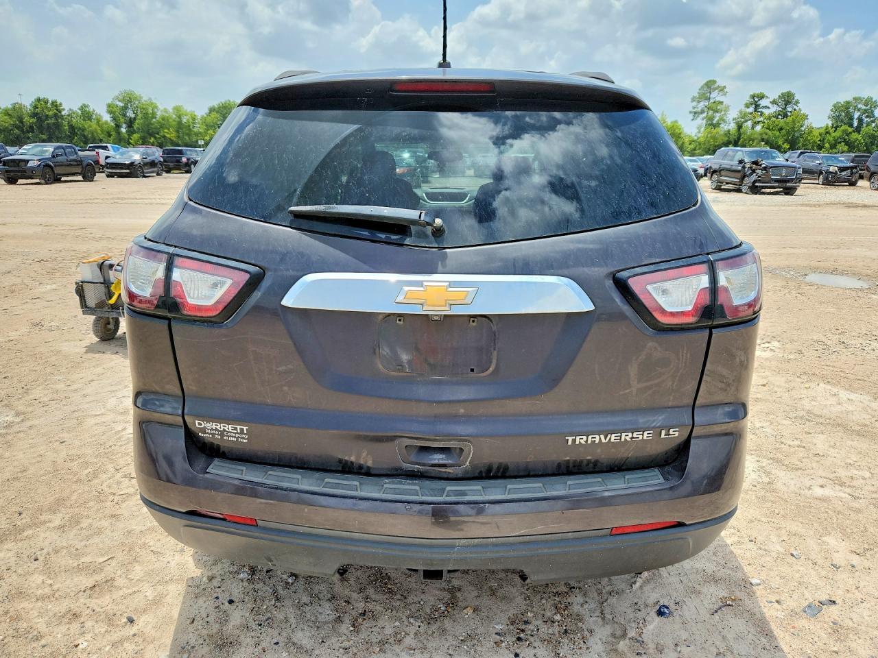 2013 Chevrolet Traverse Ls - Image 6