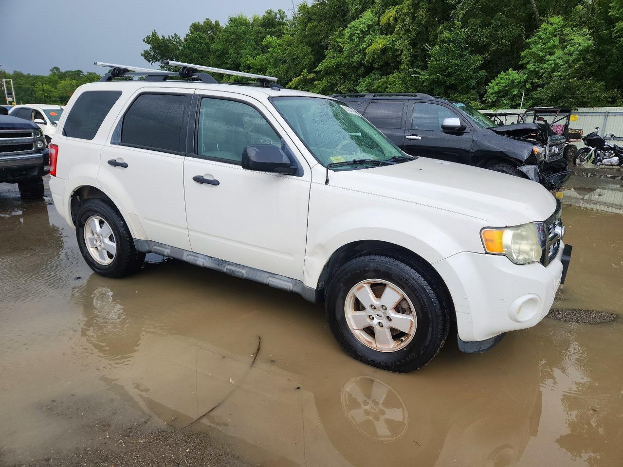 2011 Ford Escape Xlt - Фото 4