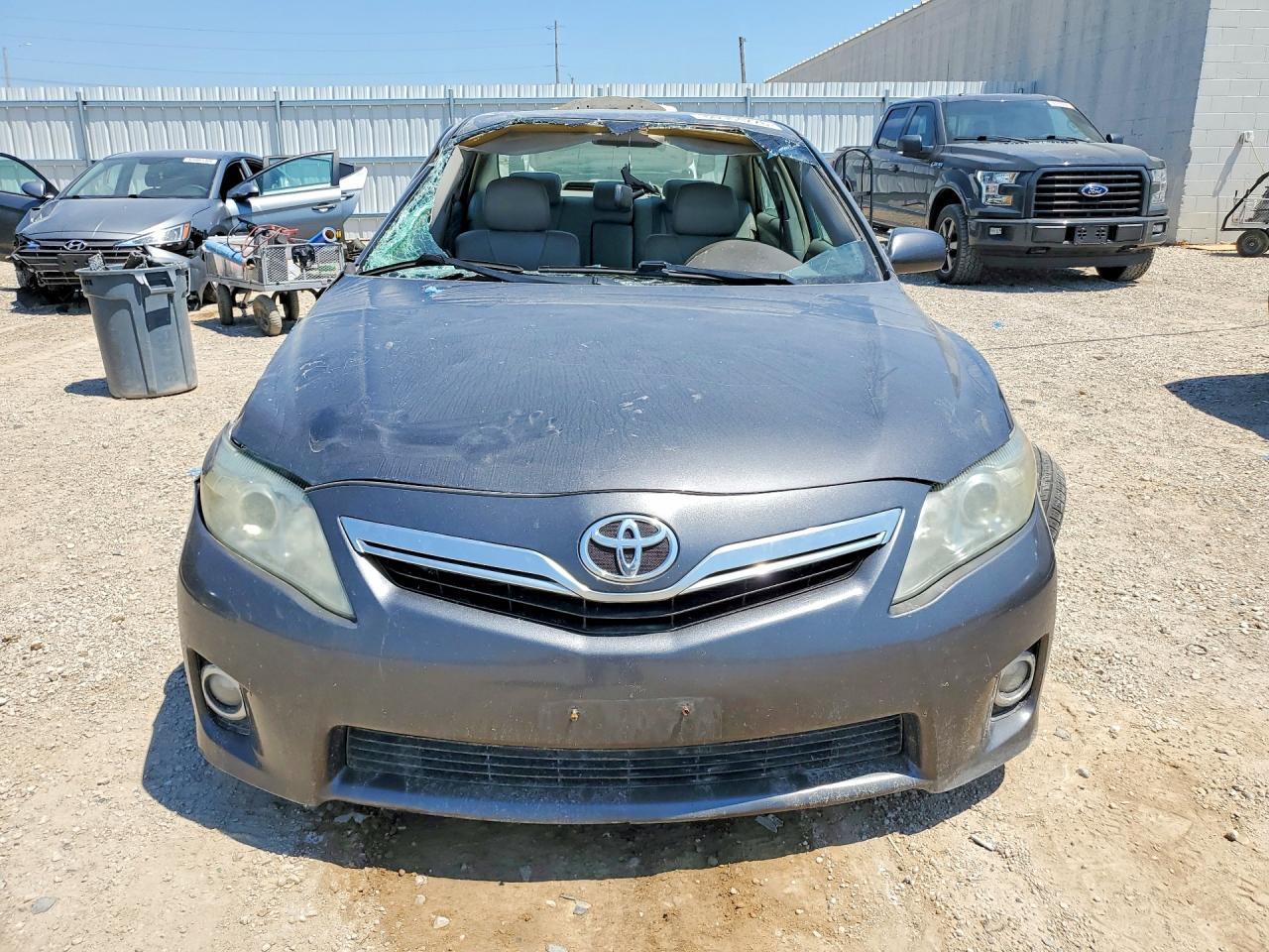 2011 Toyota Camry Hybrid - Фото 5