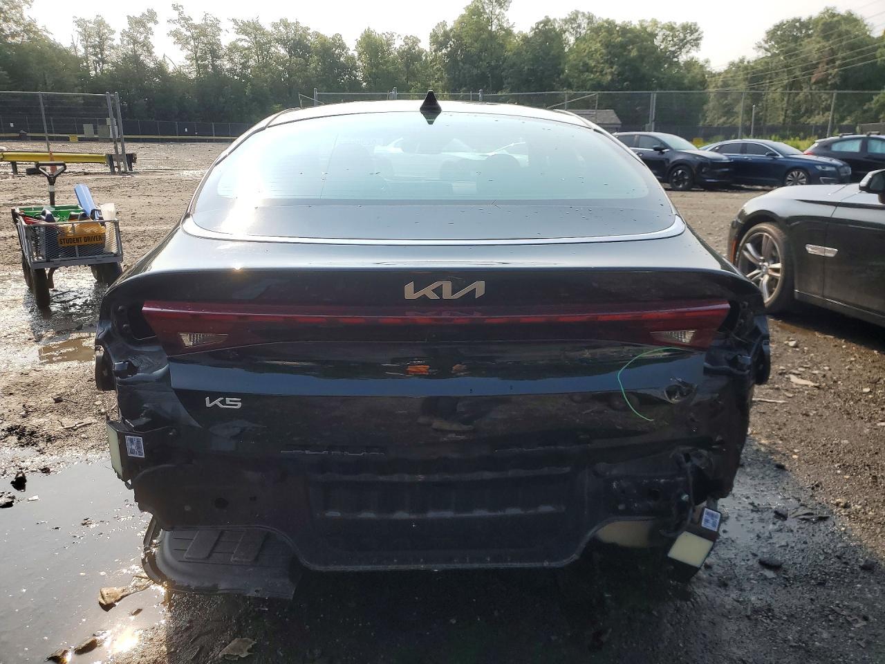 2024 Kia K5 Ex - Image 6