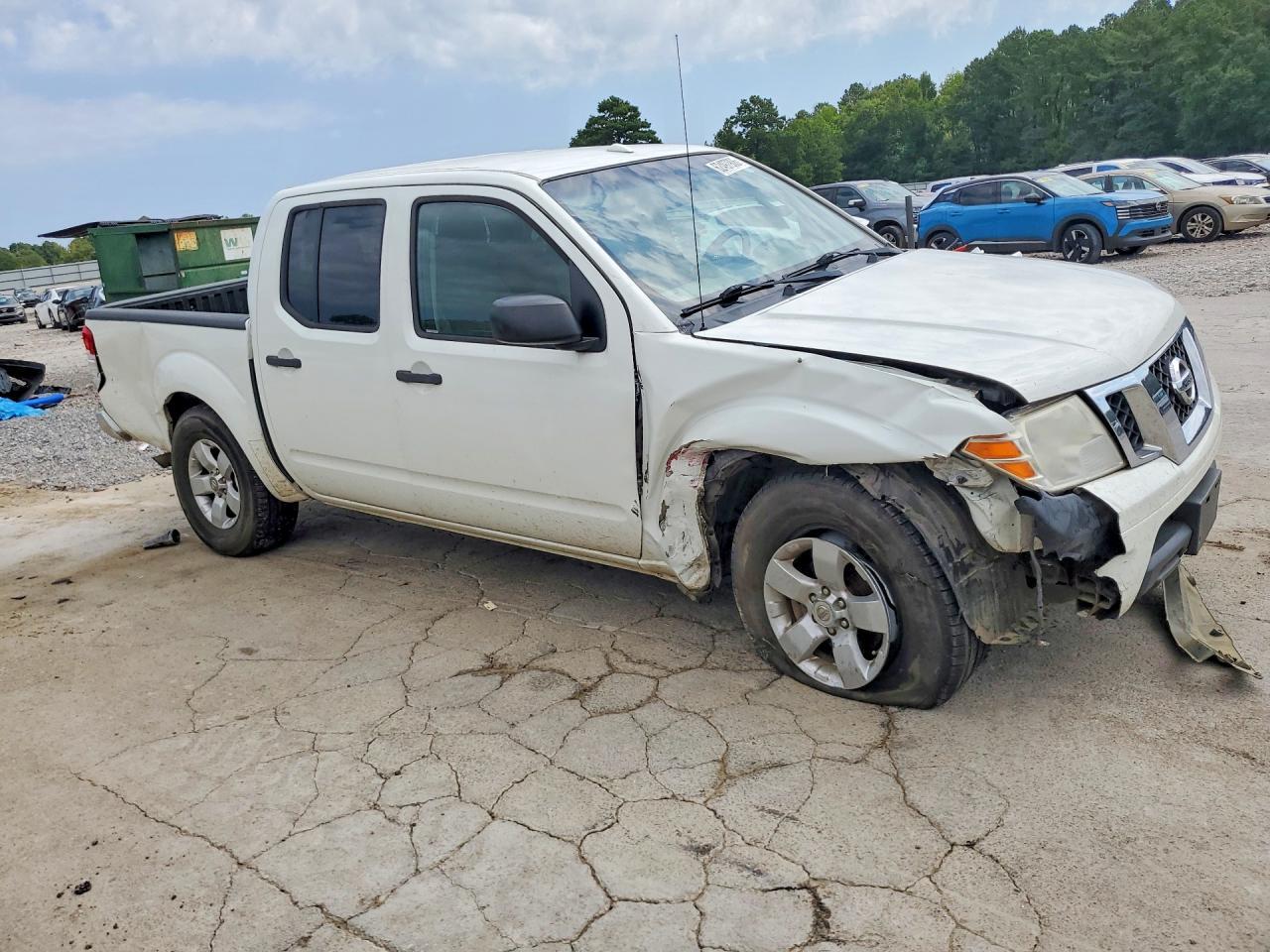 2013 Nissan Frontier S - Image 4