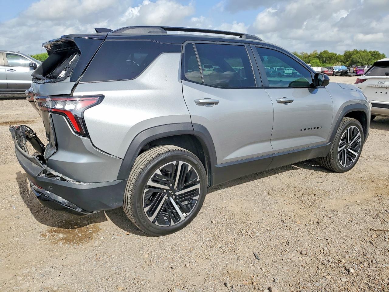 2026 Chevrolet Equinox Rs - Image 3