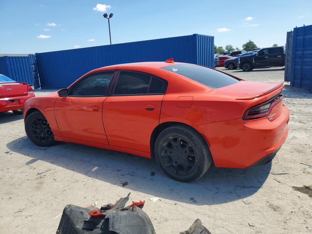 2017 Dodge Charger Sxt - Фото 2