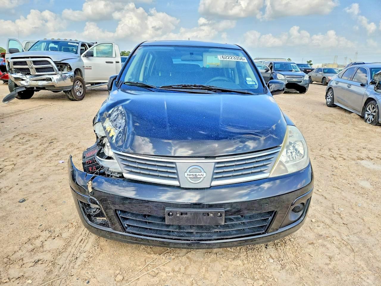 2007 Nissan Versa 1.8 S - Image 5