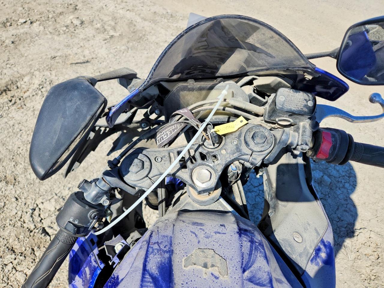 2024 Yamaha Yzfr3 A - Фото 7
