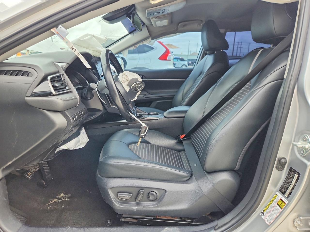 2023 Toyota Camry Se - Image 7