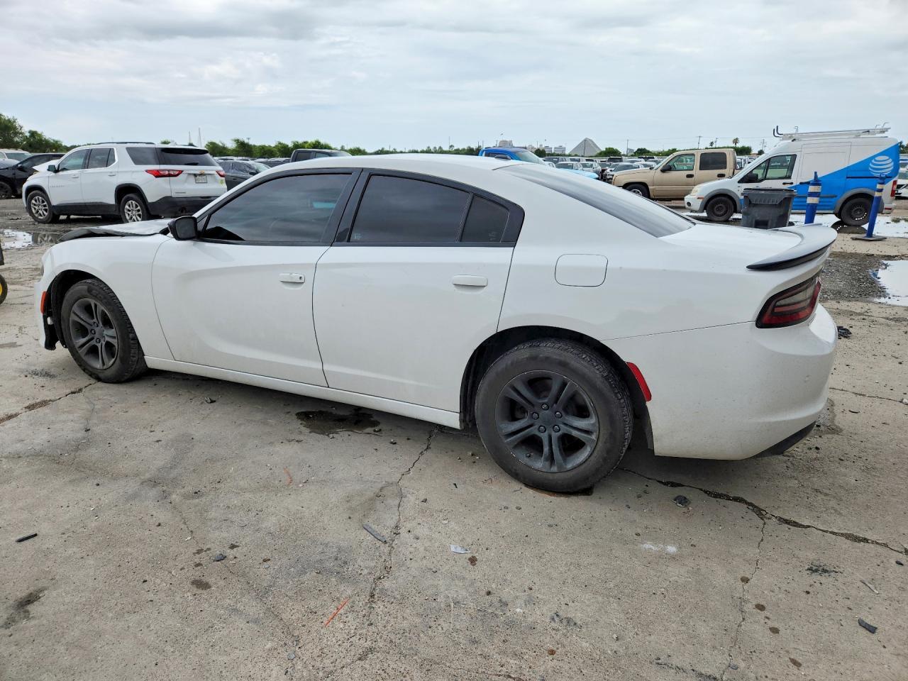 2021 Dodge Charger Sxt - Фото 2