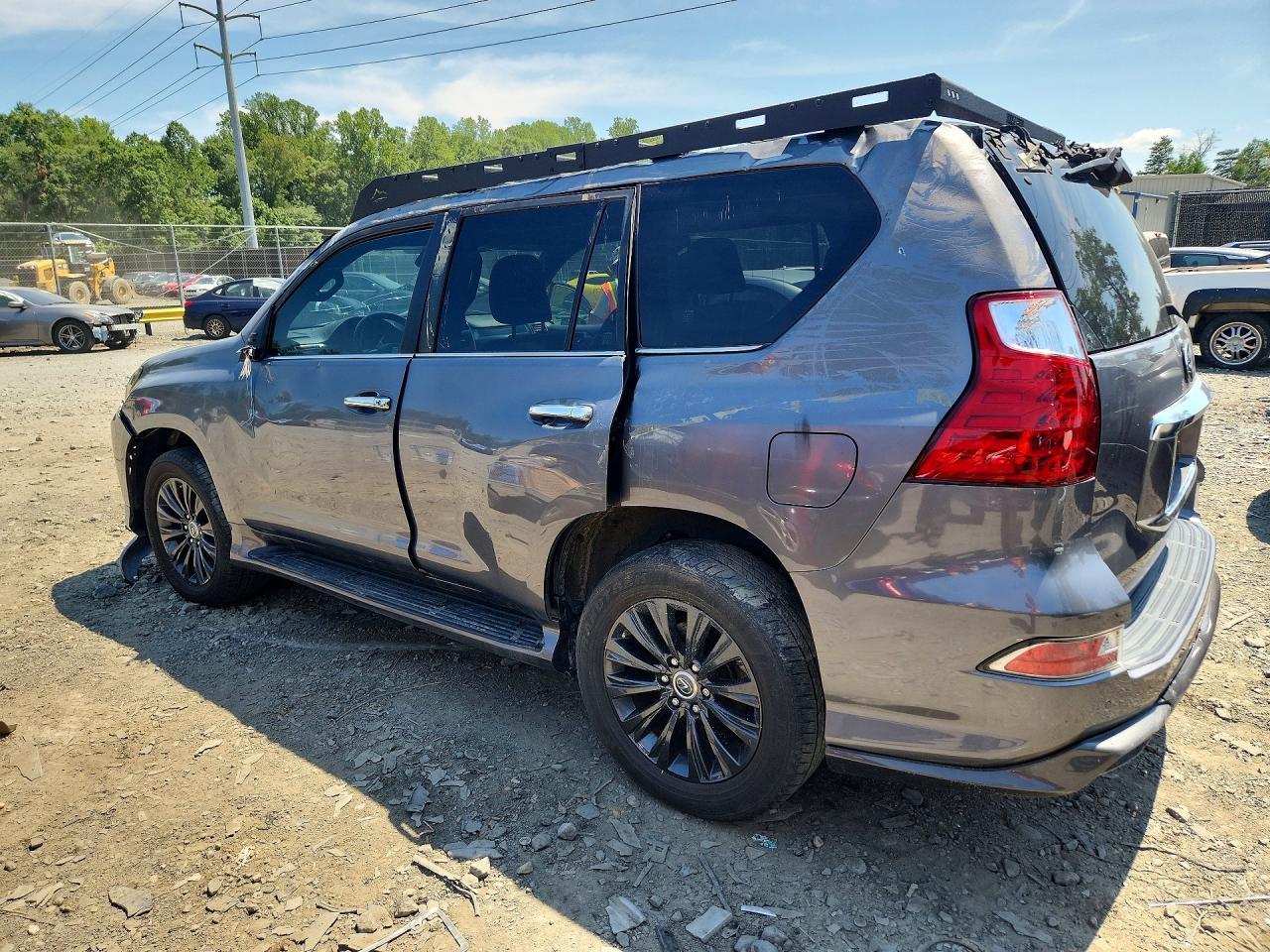 2022 Lexus Gx 460 - Image 2