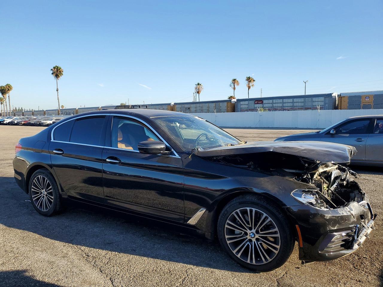2018 BMW 530 I - Image 4