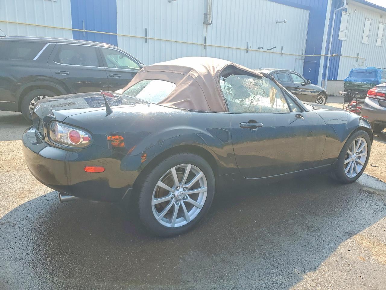 2006 Mazda Mx-5 Miata - Image 3
