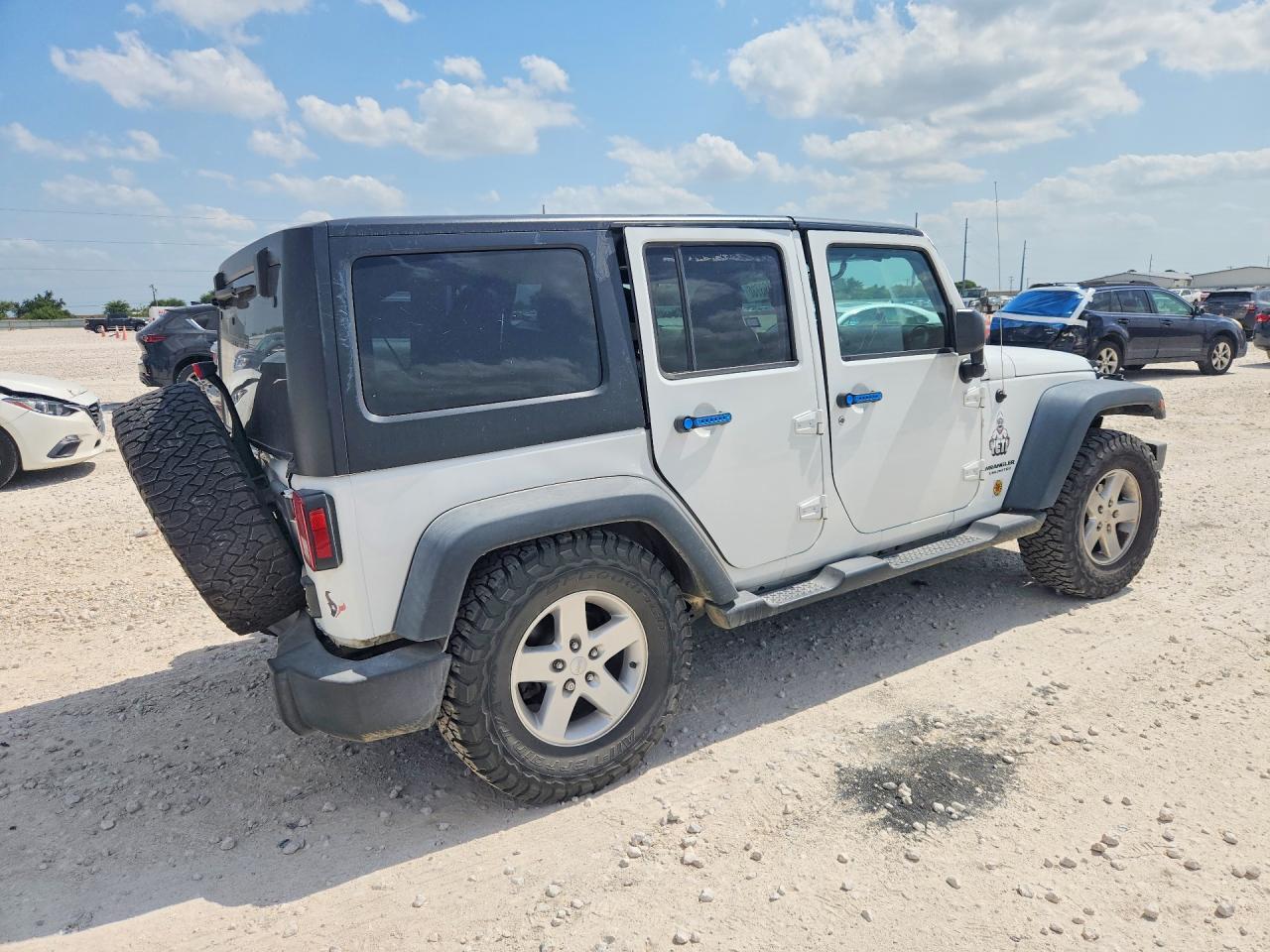 2015 Jeep Wrangler Unlimited Sport - Image 3
