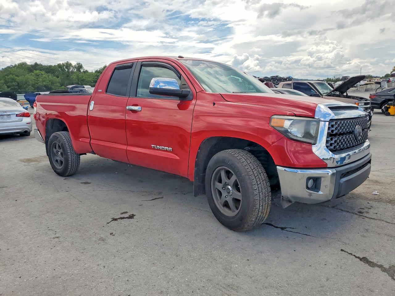 2018 Toyota Tundra Sr5 - Фото 4