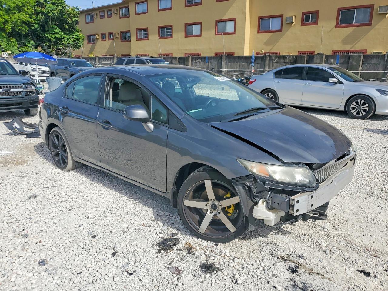 2013 Honda Civic Ex - Image 4