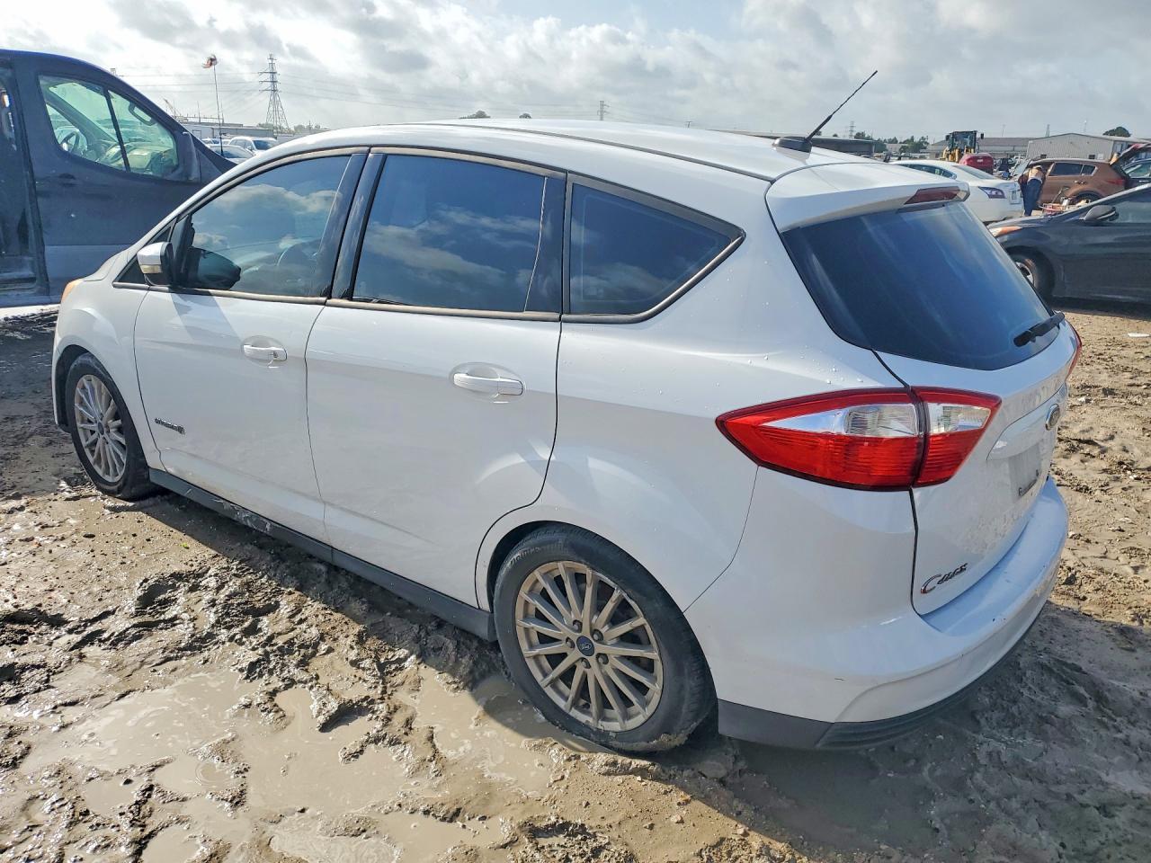 2015 Ford C-Max - Фото 2