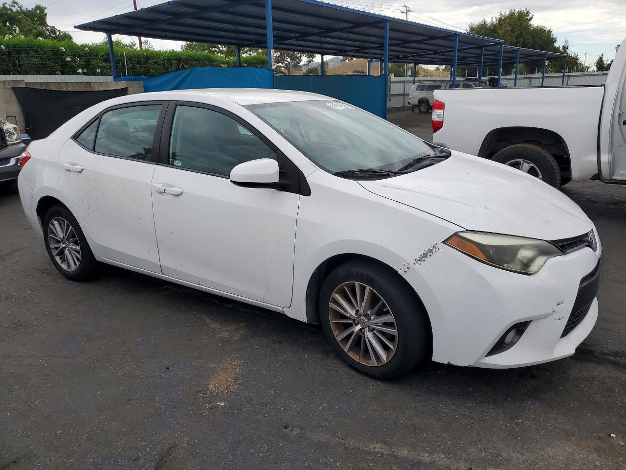 2015 Toyota Corolla Le Plus - Фото 4
