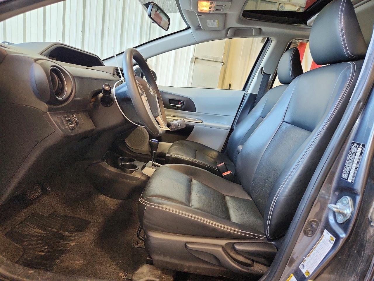 2012 Toyota Prius C Four - Image 7