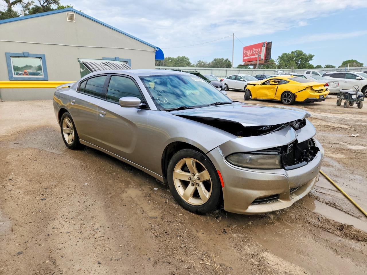 2015 Dodge Charger Se - Image 4