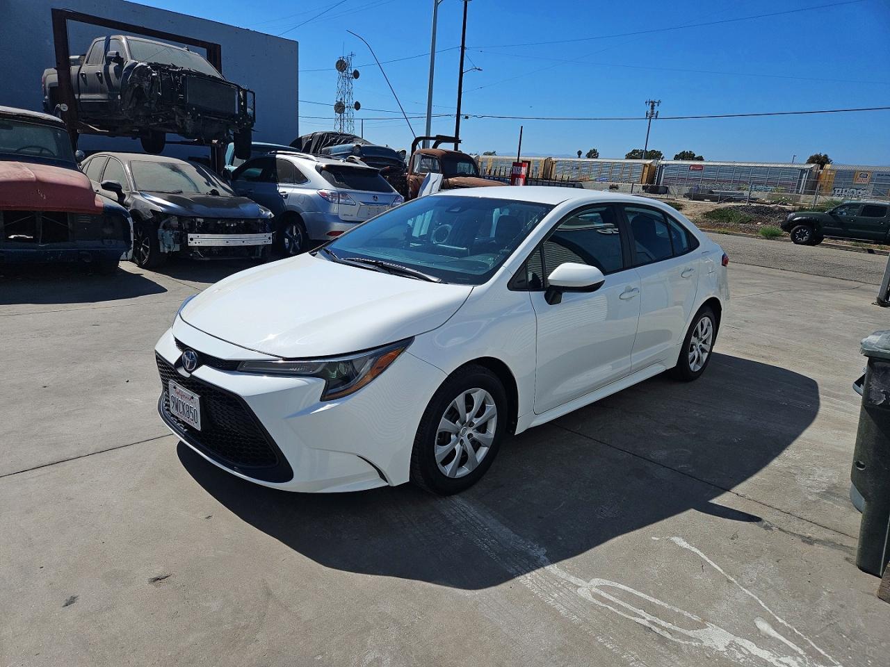 2021 Toyota Corolla Le - Image 2