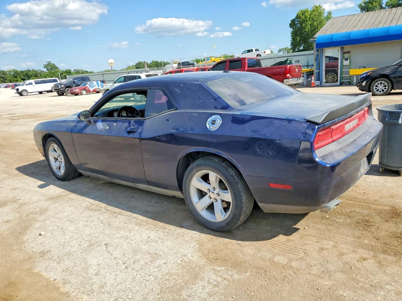 2013 Dodge Challenger Sxt - Фото 2