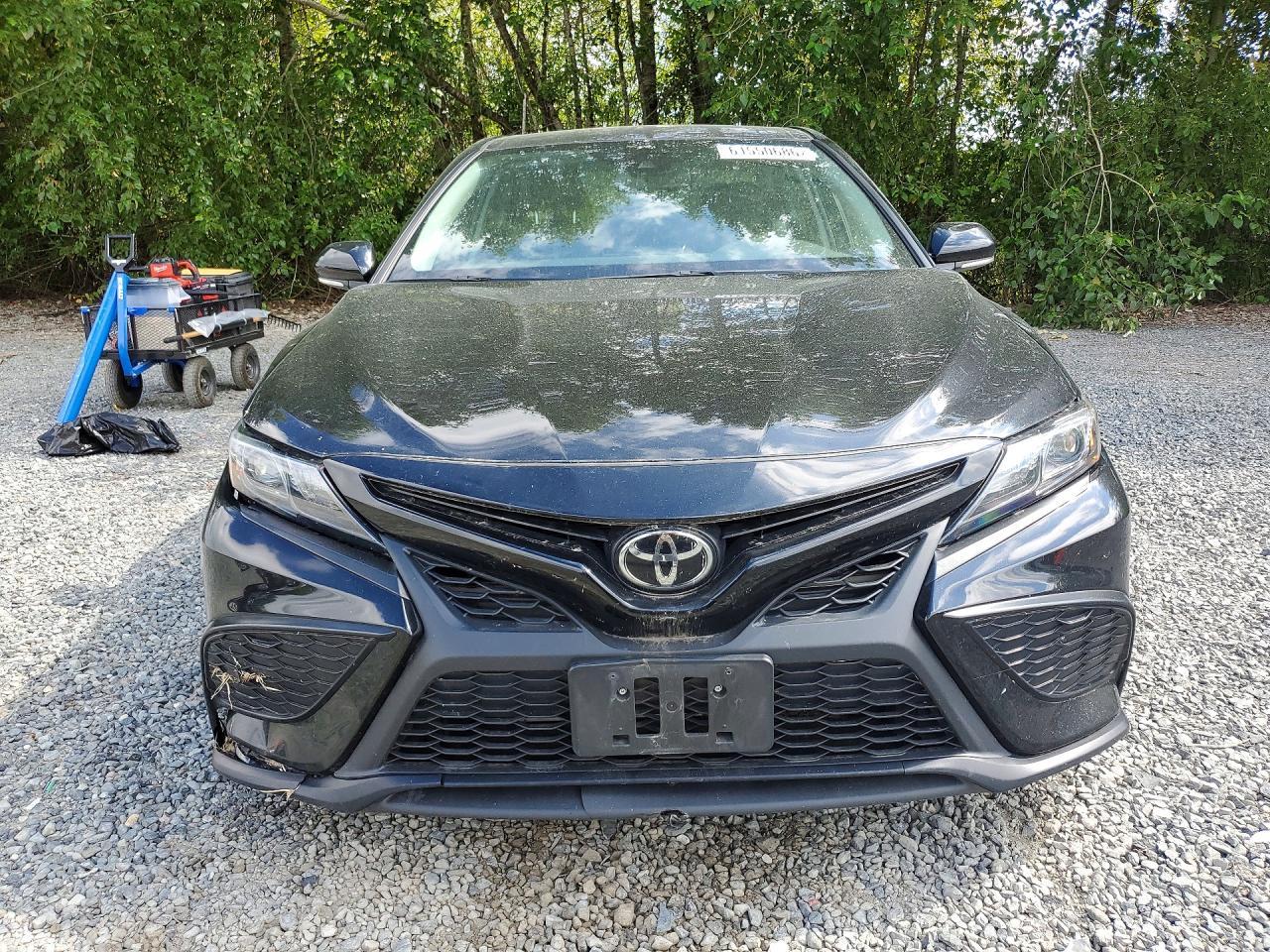 2024 Toyota Camry Se Nightshade - Фото 5