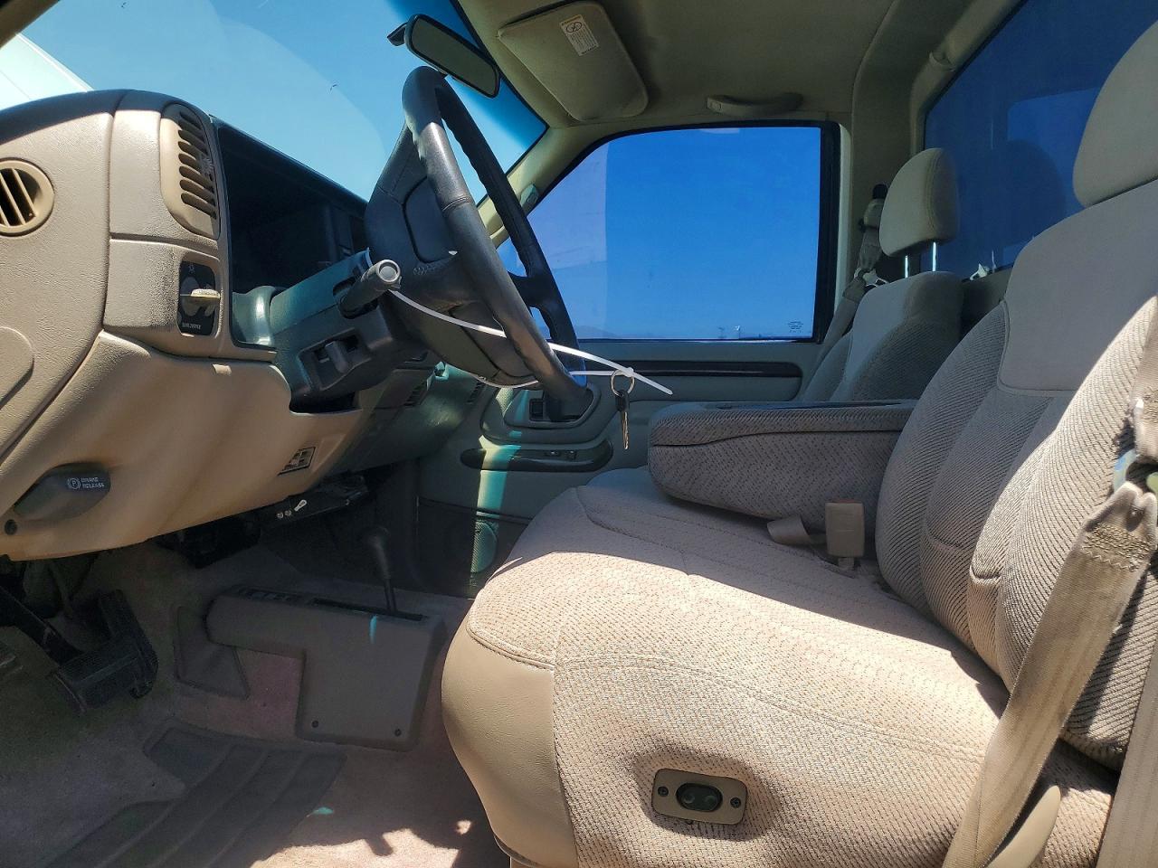 1997 Chevrolet Gmt-400 K1500 - Image 7