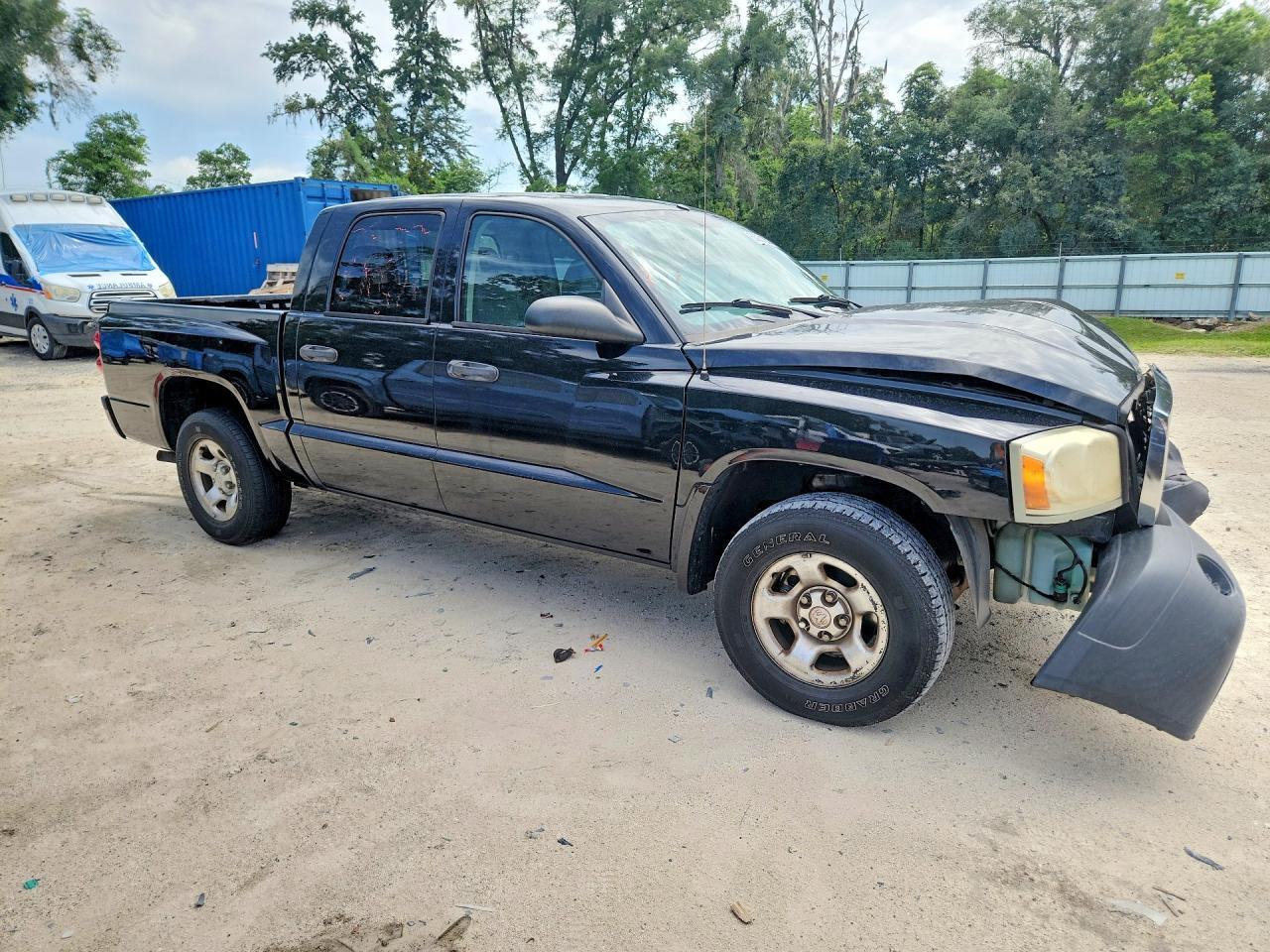 2005 Dodge Dakota Quad - Фото 4