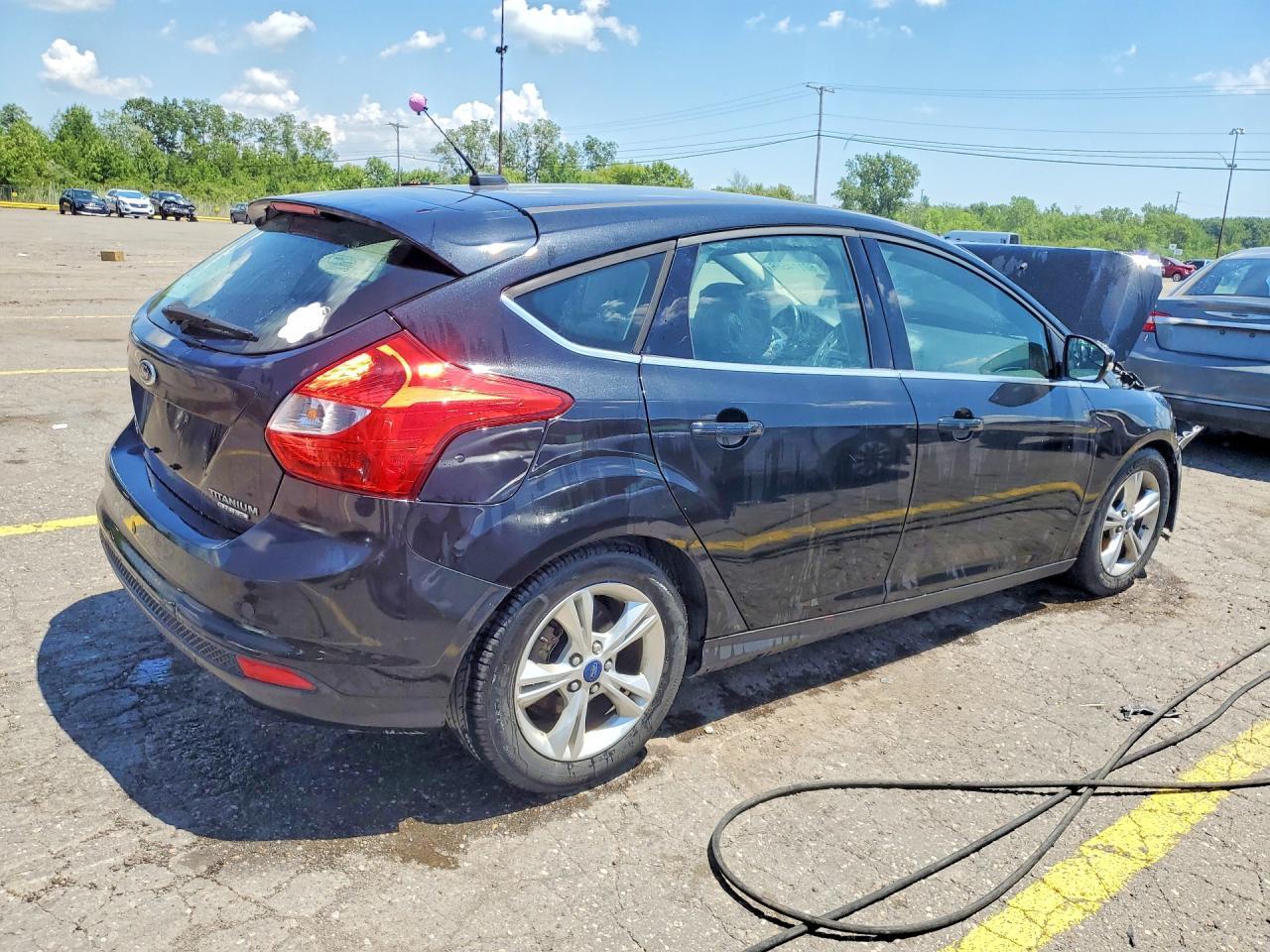 2014 Ford Focus Titanium - Фото 3