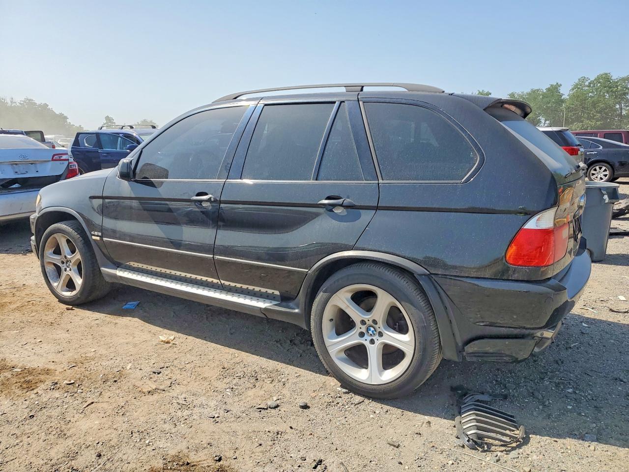 2002 BMW X5 4.6Is - Image 2