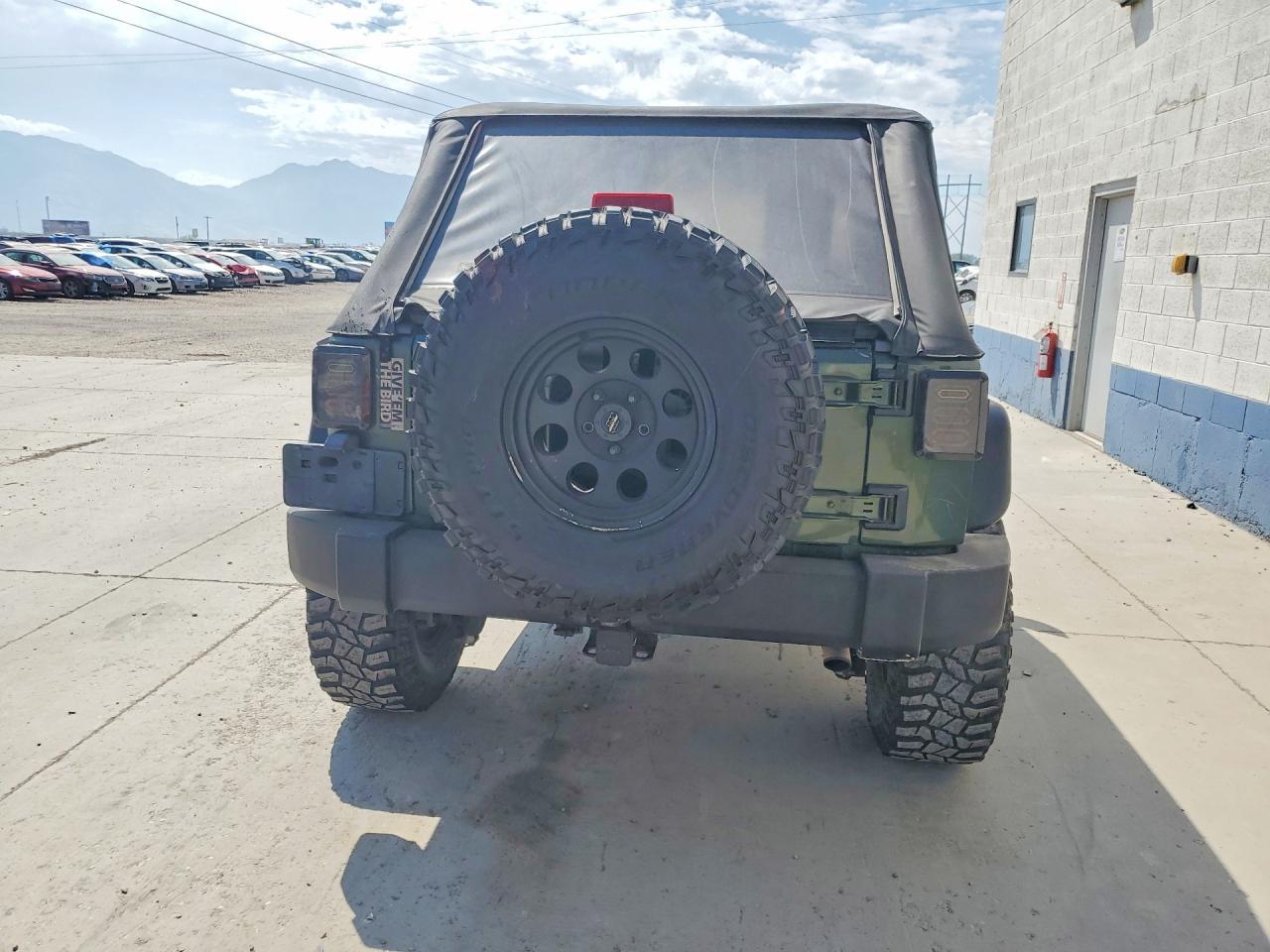 2008 Jeep Wrangler Unlimited X - Image 6