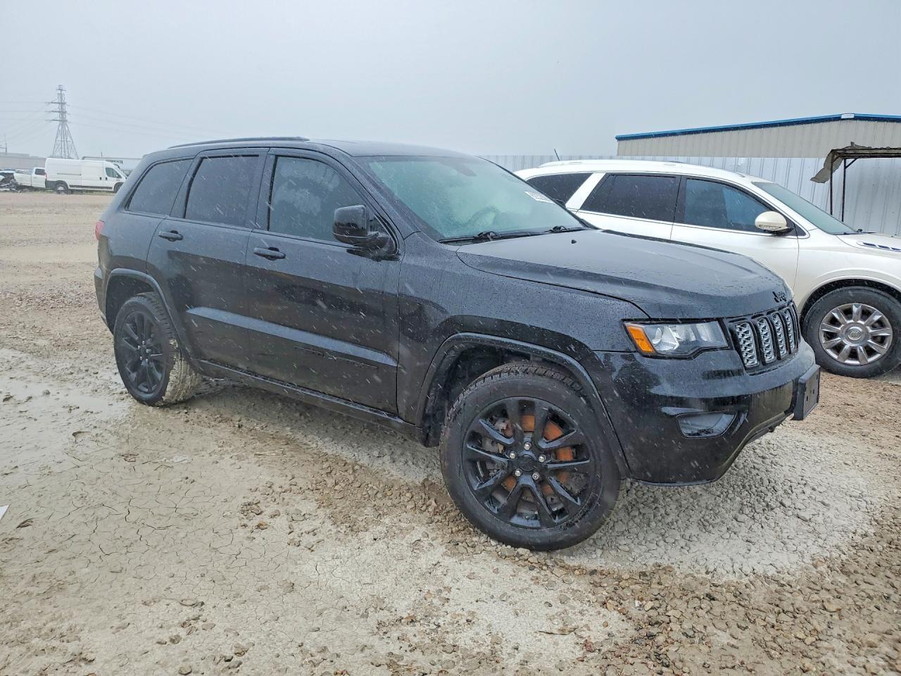 2021 Jeep Grand Cherokee Laredo - Фото 4