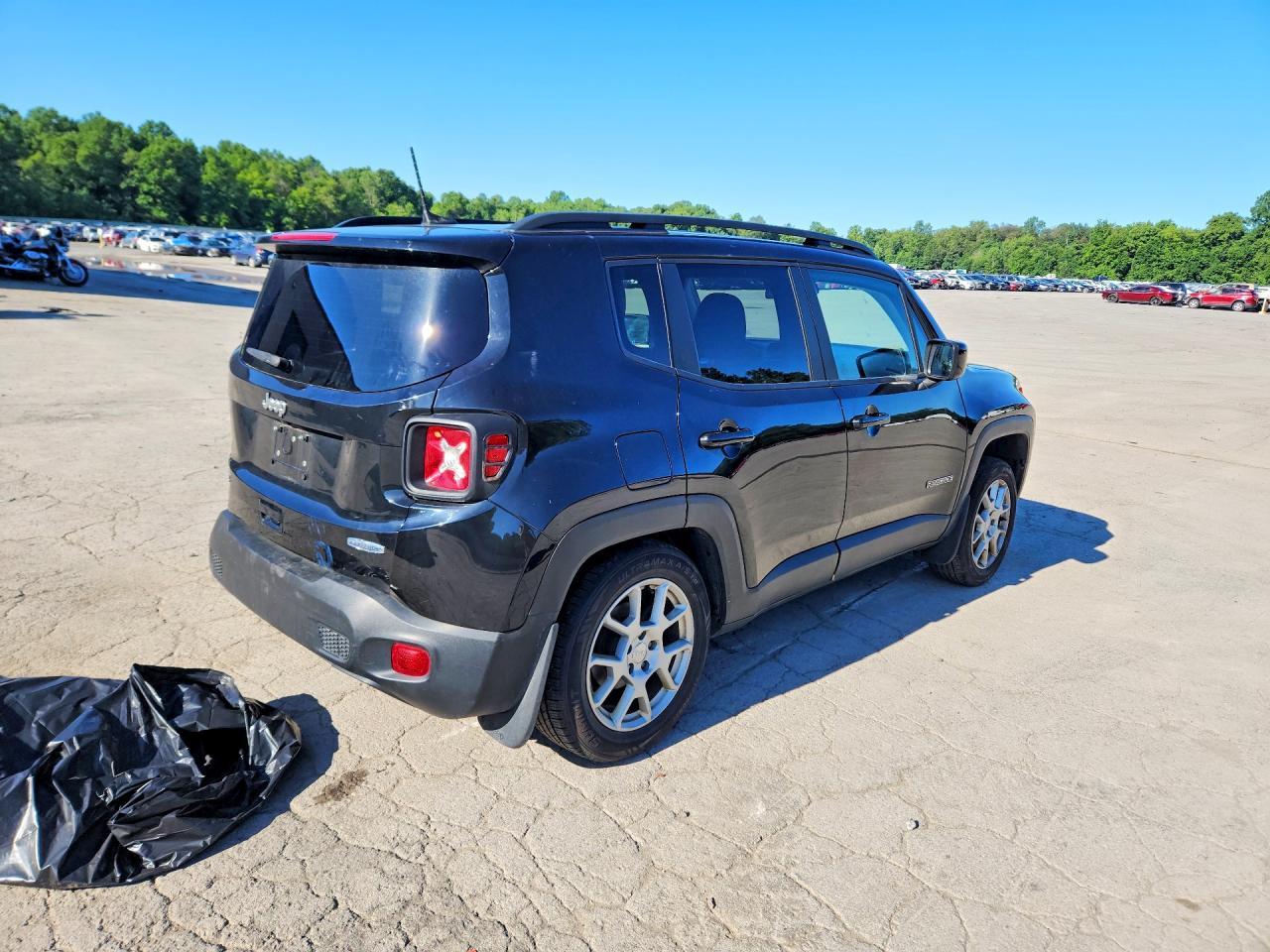 2021 Jeep Renegade Latitude - Фото 3