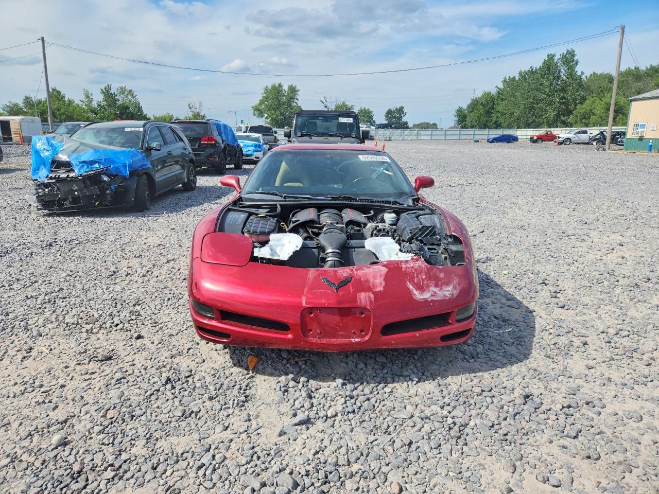 2002 Chevrolet Corvette - Фото 5