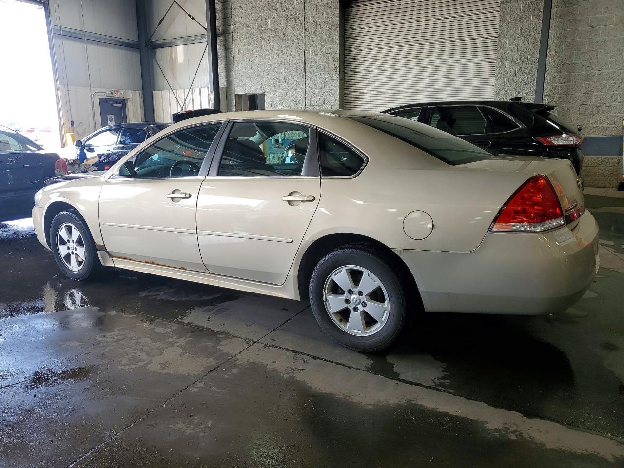 2010 Chevrolet Impala Lt - Фото 2