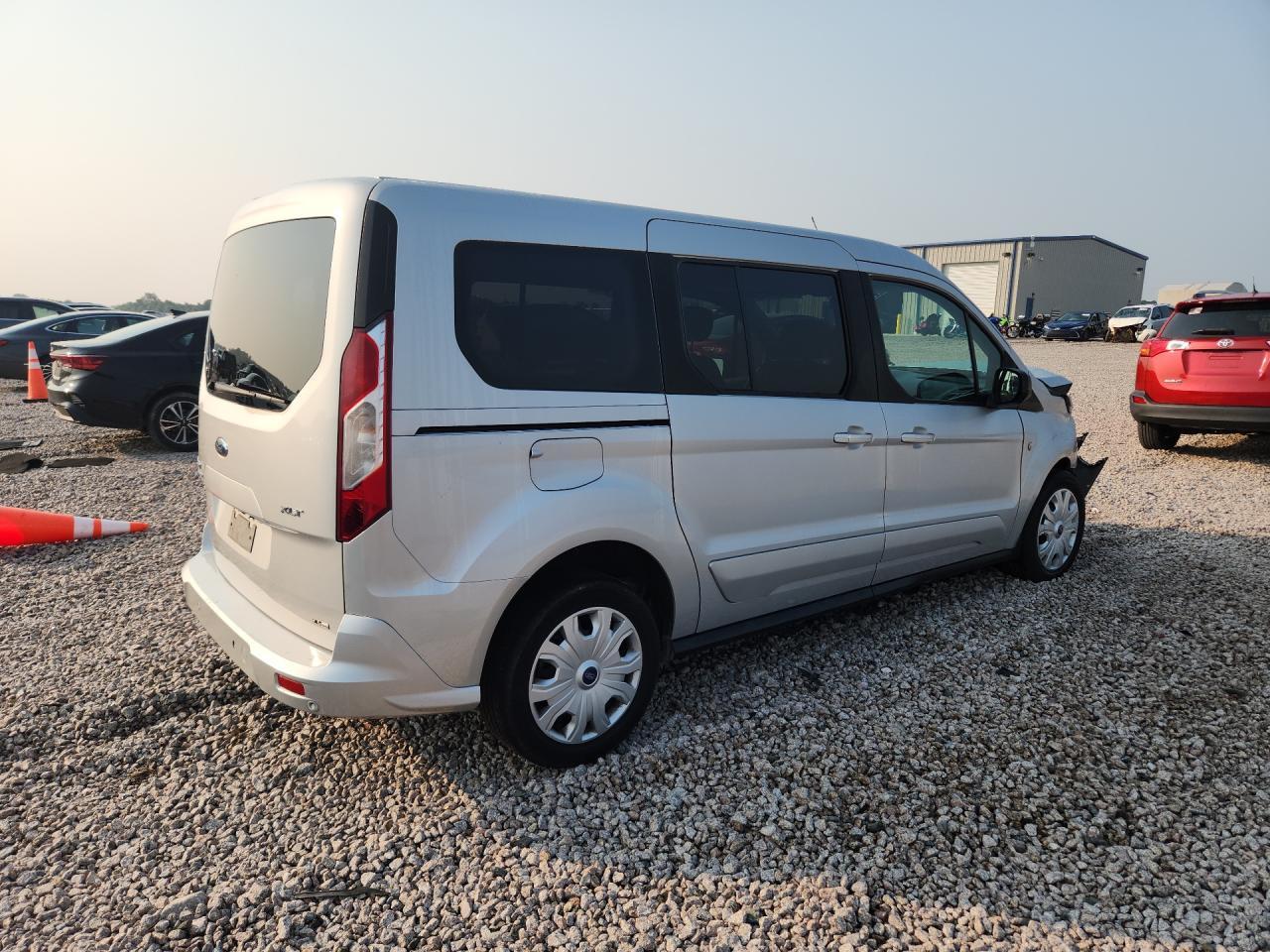 2020 Ford Transit Connect Xlt - Image 3