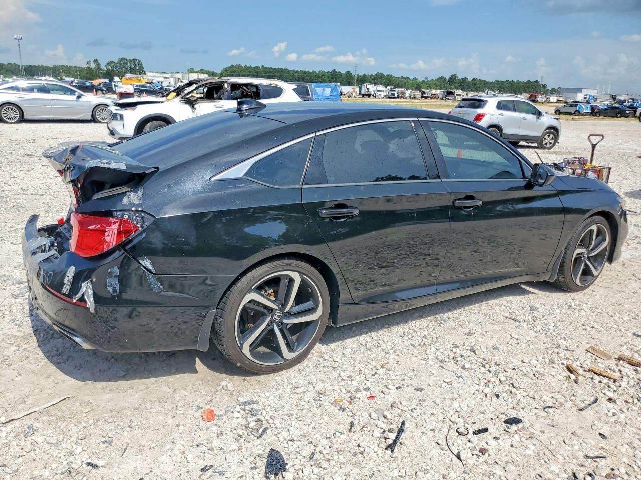 2022 Honda Accord Sport - Image 3