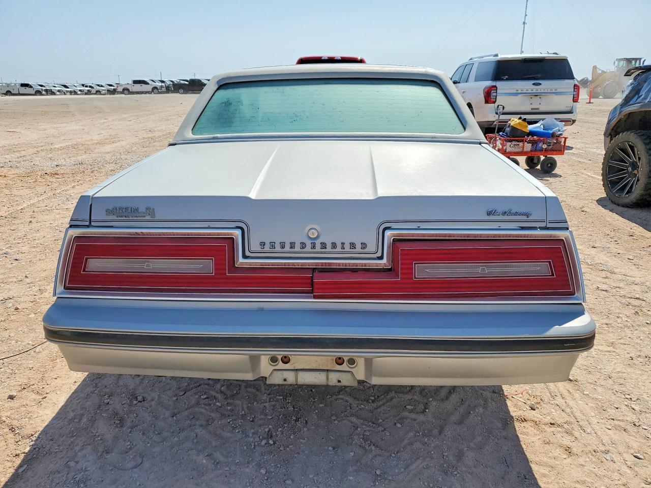 1980 Ford Thunderbird - Image 6
