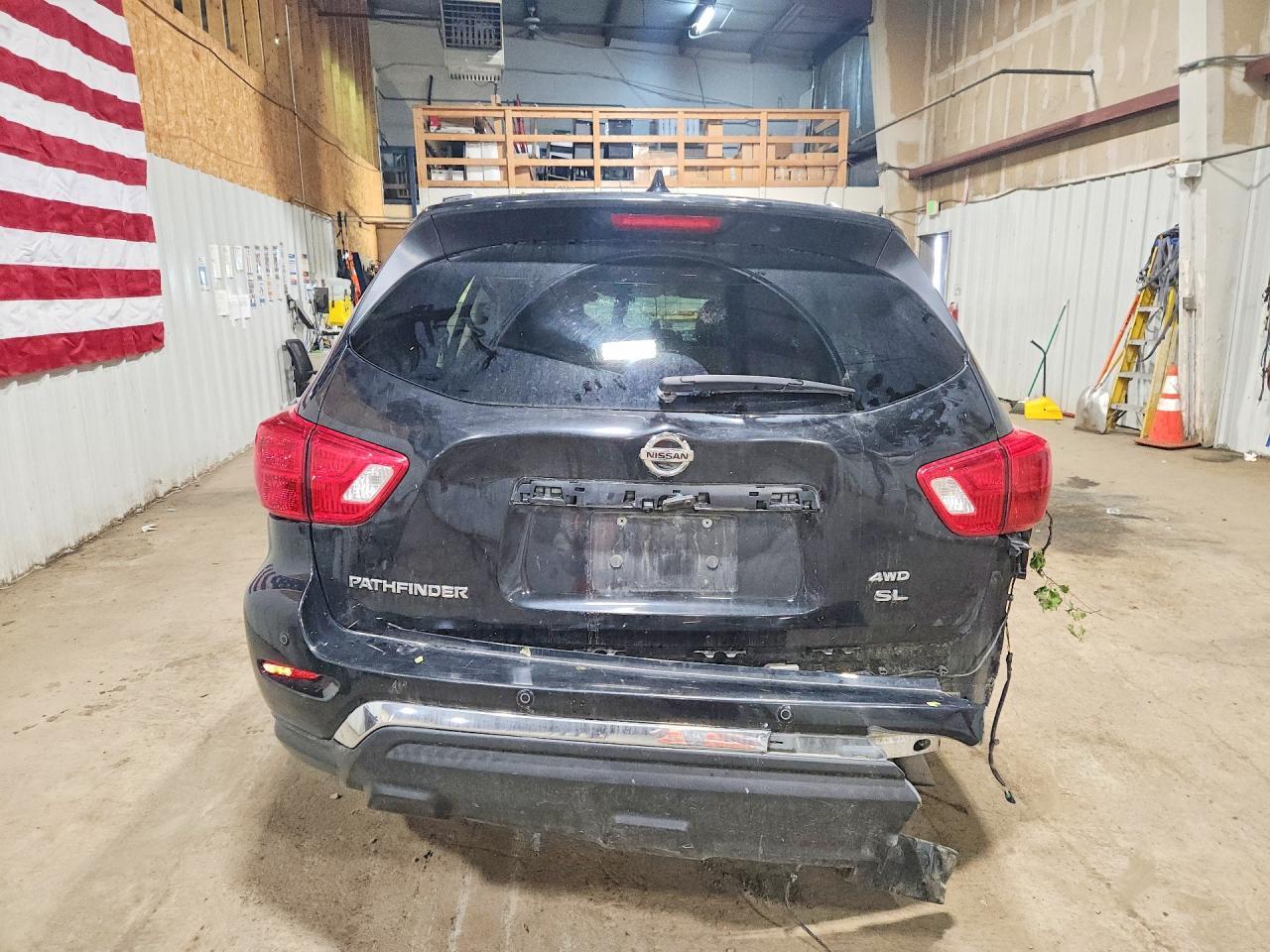 2020 Nissan Pathfinder Sl - Фото 6