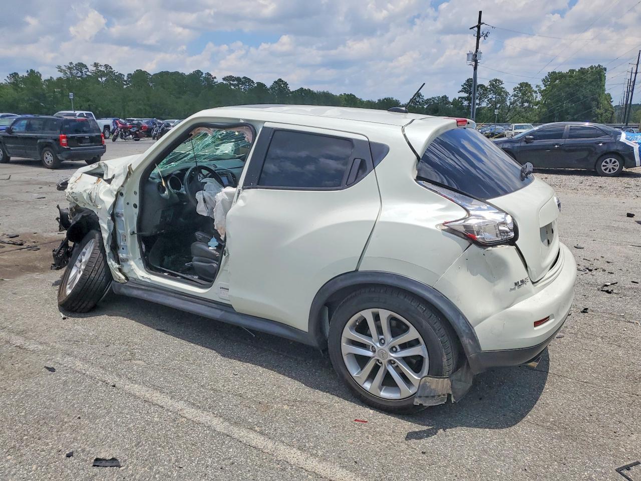 2012 Nissan Juke S - Фото 2