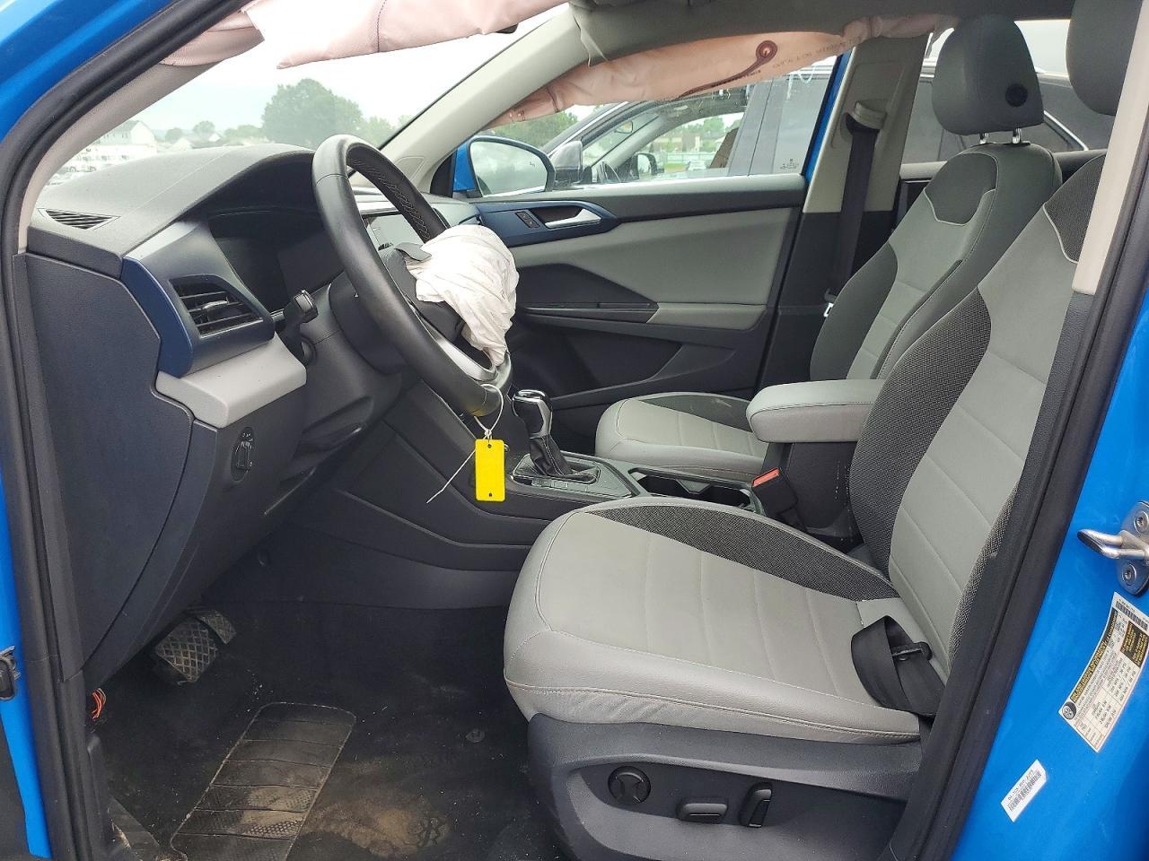 2023 Volkswagen Taos Se - Image 7