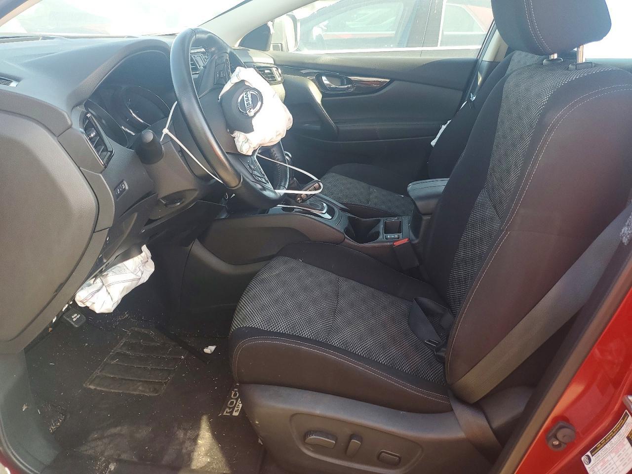 2020 Nissan Rogue - Фото 7