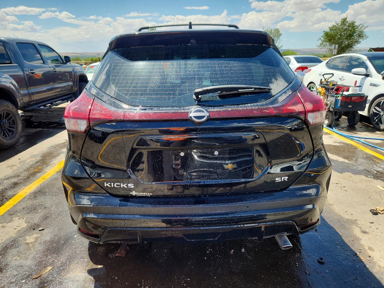 2024 Nissan Kicks Sr - Image 6