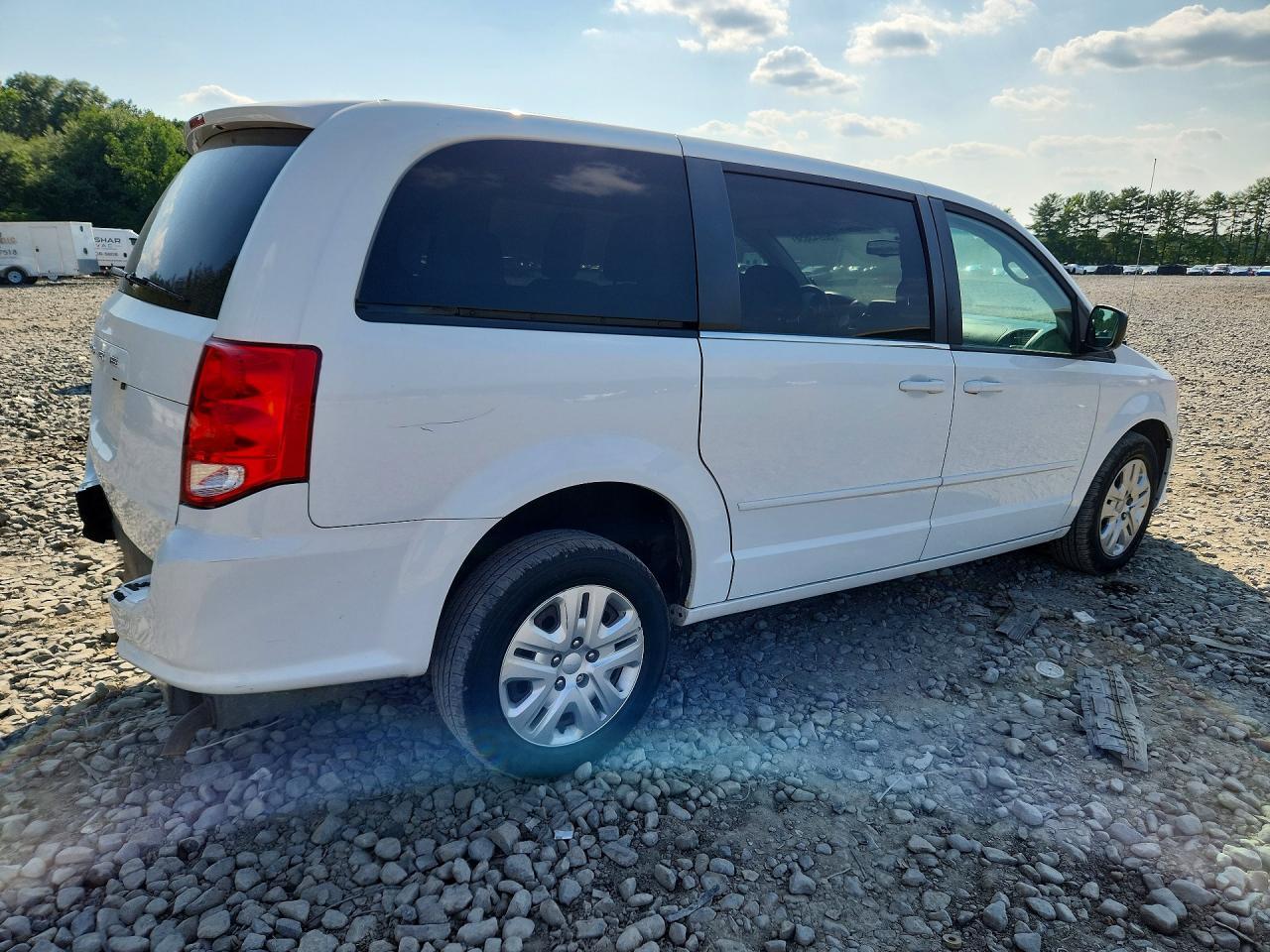2017 Dodge Grand Caravan Sxt - Фото 3