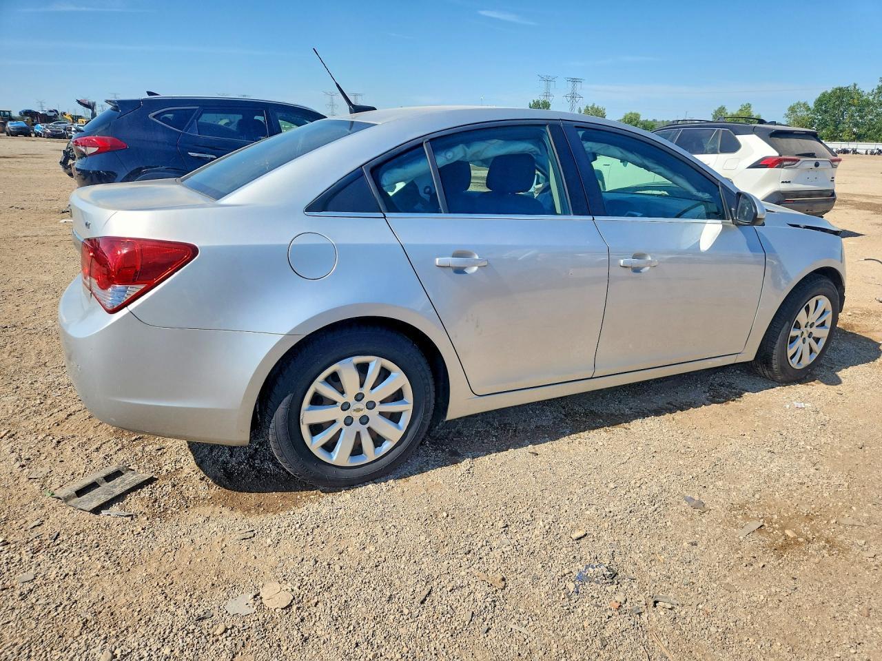 2011 Chevrolet Cruze Lt - Фото 3