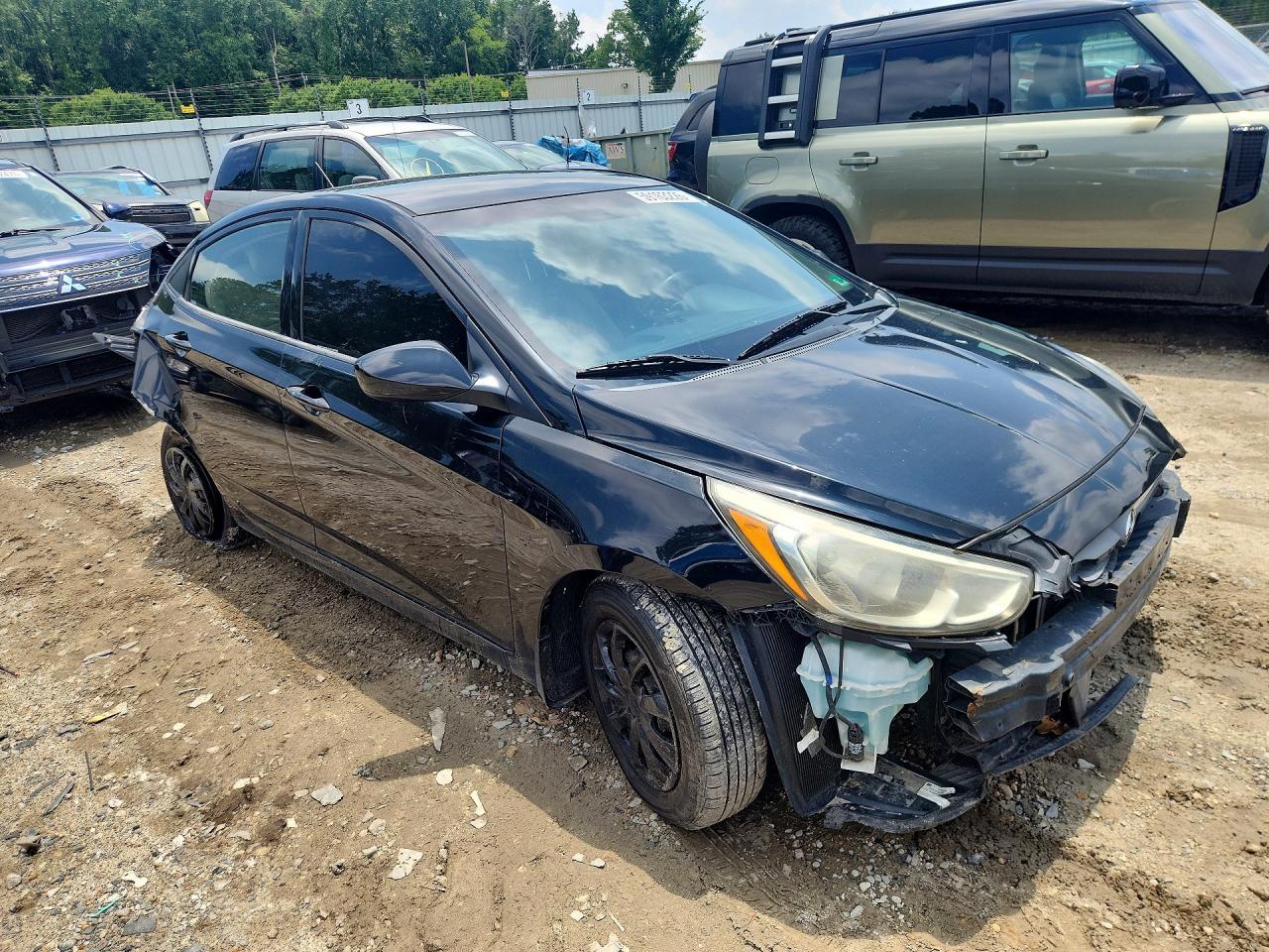 2016 Hyundai Accent Se - Фото 4