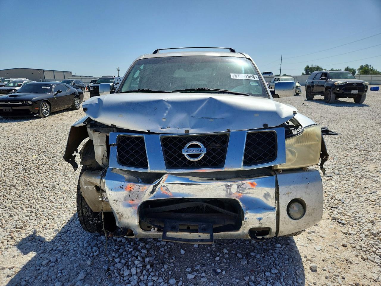 2004 Nissan Armada Se - Image 5